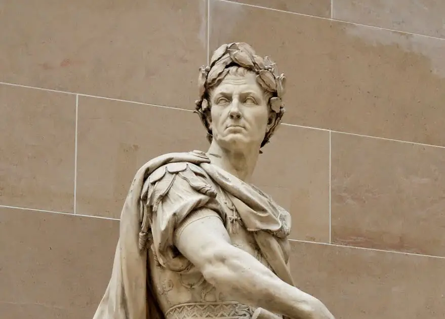 Estatua de Julio César.