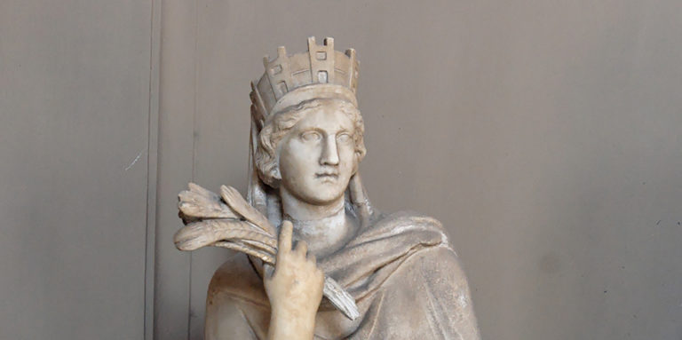 Estatua de la diosa Tique.