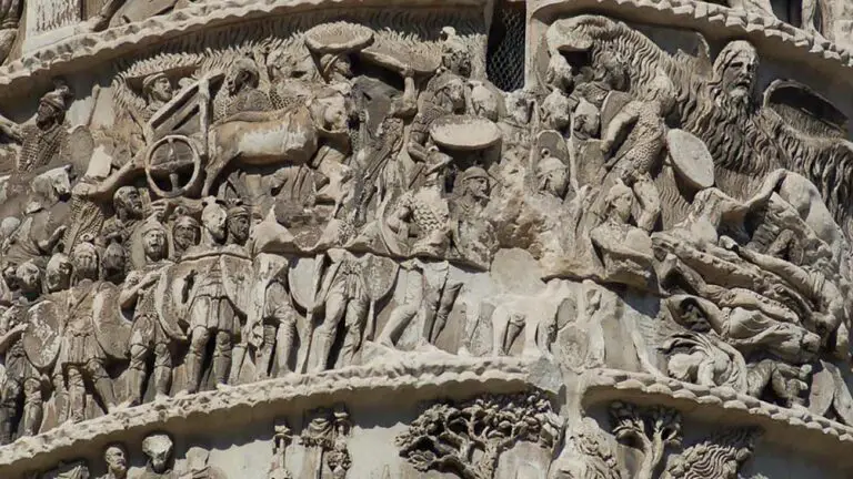 Detalle de la columna del emperador Marco Aurelio.